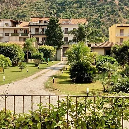 Lodato דירה Capo dʼOrlando